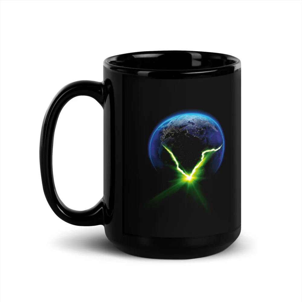 Alien: Earth Cracked Earth Black Glossy Mug - Image 5